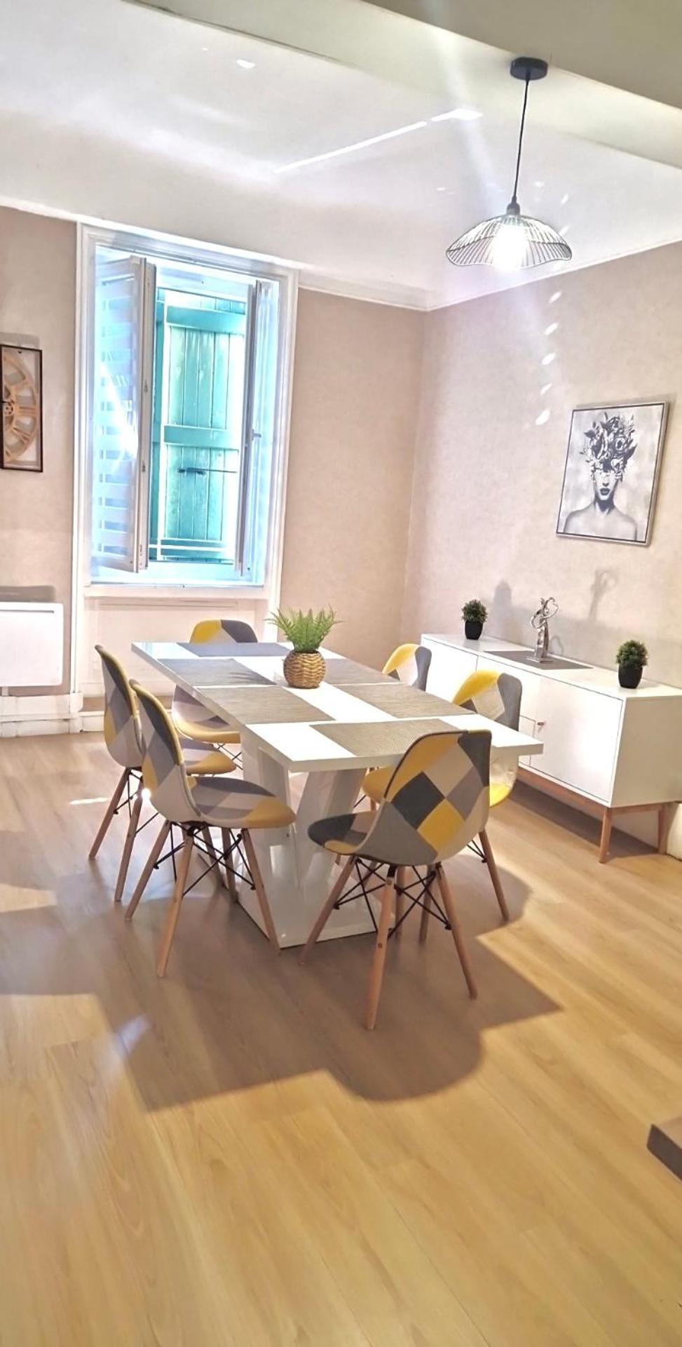 Apartamento Le Retro Saint-Laurent-sur-Saone Exterior foto