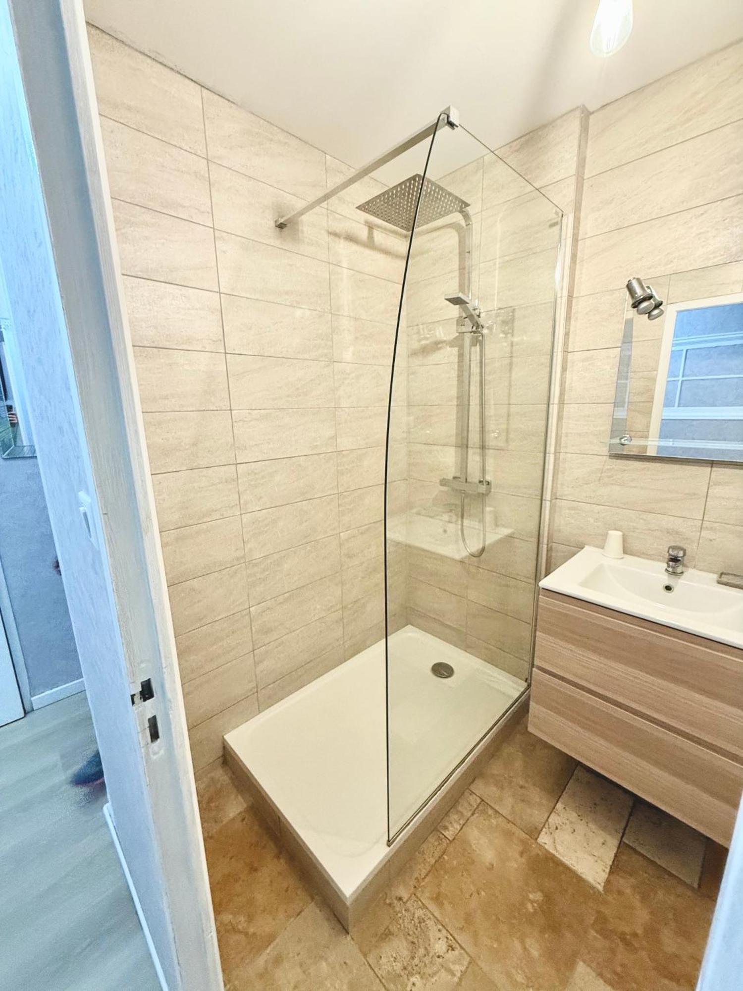 Apartamento Le Retro Saint-Laurent-sur-Saone Exterior foto